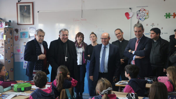 El colegio Casvi Boadilla recibe la visita pastoral del Excelentísimo Sr. Obispo de Getafe D. Ginés García Beltrán