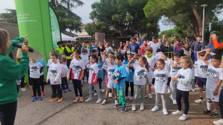 Celebración de la III Carrera contra en cáncer en los alrededores de Casvi Villaviciosa