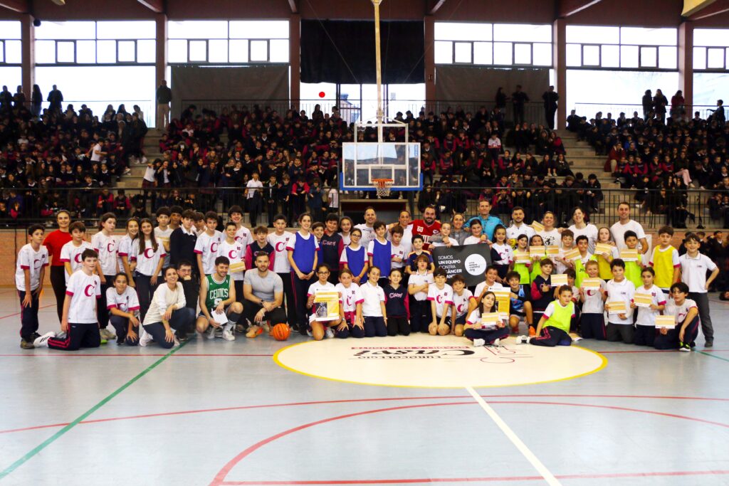 Todos los participantes del partido solidario