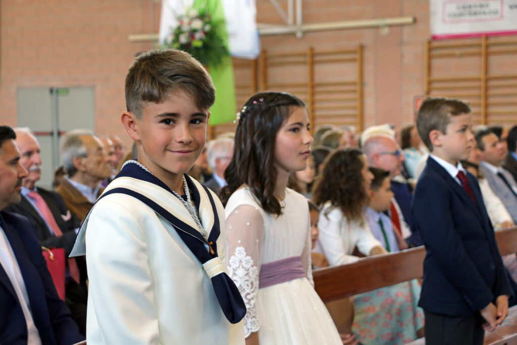 Evento de la celebración inolvidable de la primera comunión de nuestros alumnos. 7