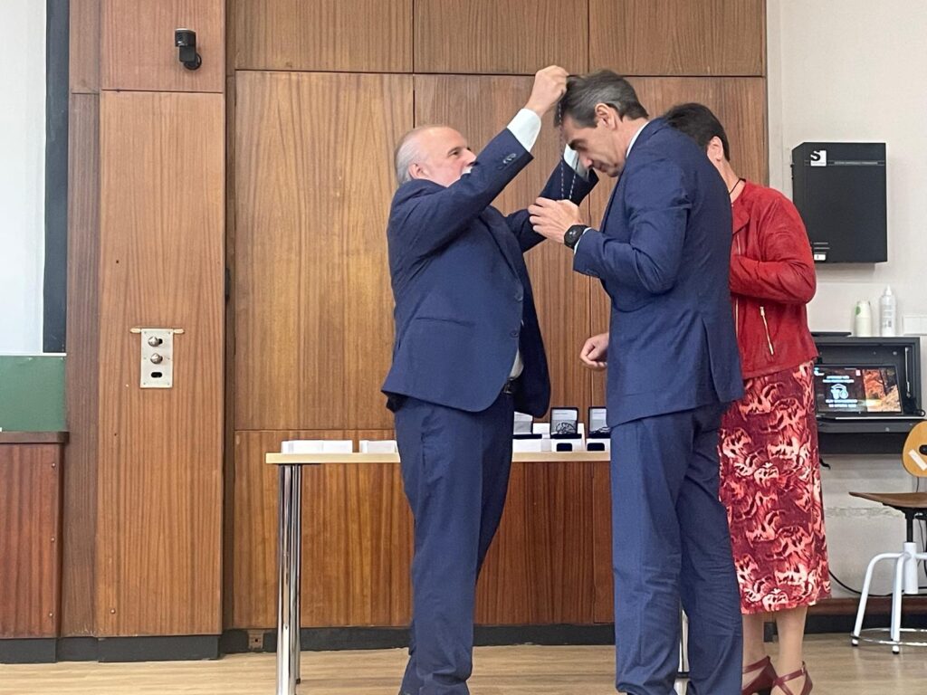 Medalla honorífica para nuestro CEO Juan Luis Yagüe 1