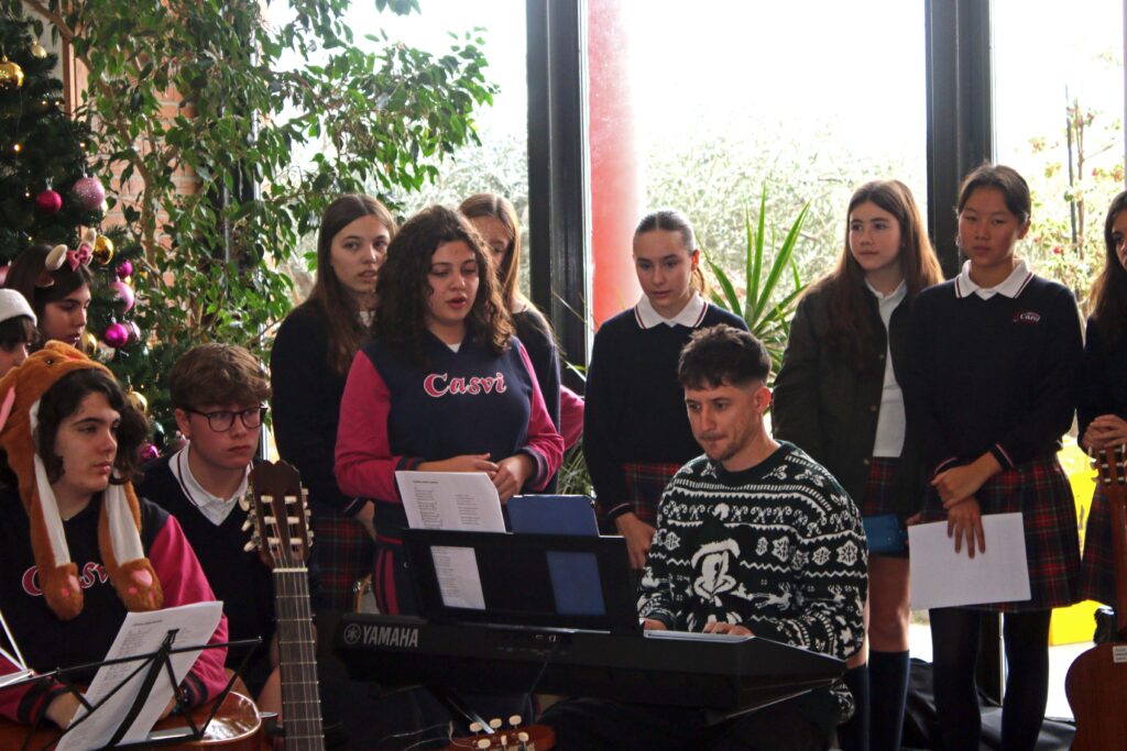 Concierto de navidad de profesores y alumnos
