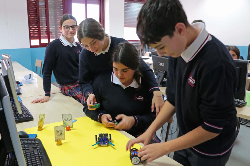 Visita de aprendizaje de robótica