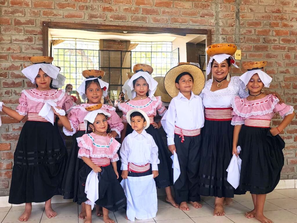 Talleres de baile en Perú con Fundación Piura