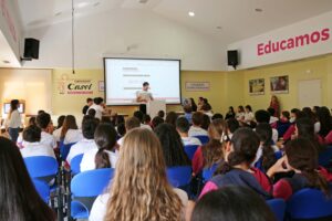 Primer concurso de debate en Casvi Boadilla3